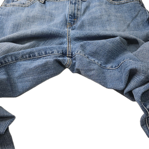 Levi’s 580 Bootcut Jeans Women’s 18W Short Blue Stretch Denim Plus Size - Picture 12 of 12